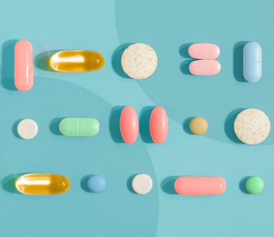 Безопасность приёме добавок: сочетания, которых следует избегать, и потенциальные риски