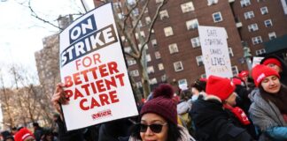 Strajk pielęgniarek w Nowym Jorku rozpoczyna się w drugim tygodniu w związku z napięciami w służbie zdrowia