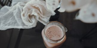 Порошок колагену замінює тягу до шоколаду, згідно з відгуками