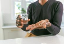 Дивовижні переваги метформіну для мозку: десятиліття використання розкривають нові відомості