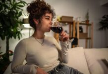 Як алкоголь по-різному впливає на ваш організм після 30 років