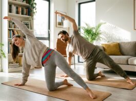 Pilates pro kancelářské pracovníky: jak napravit držení těla a zbavit se bolestí zad